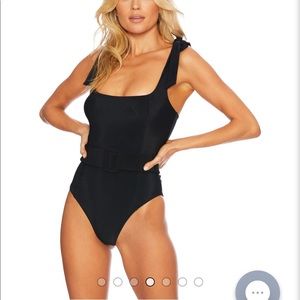 NWT Beach Riot Sydney One Piece Swimsuit in Black - Size Large